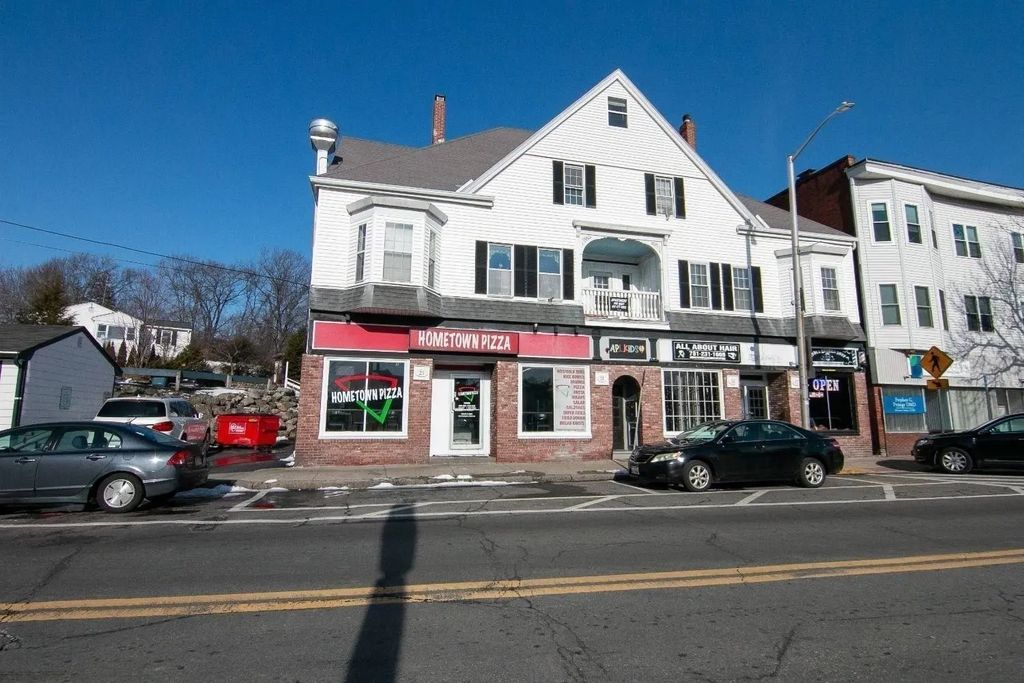 17-23 Essex St #2, Saugus