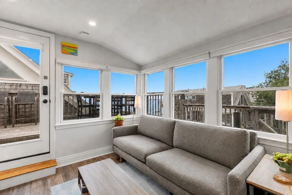 539 Commercial Street #7, Provincetown