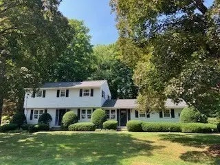 55 Longfellow Road, Holyoke