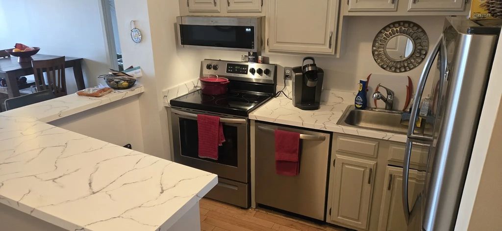 4975 Washington St #310, Boston