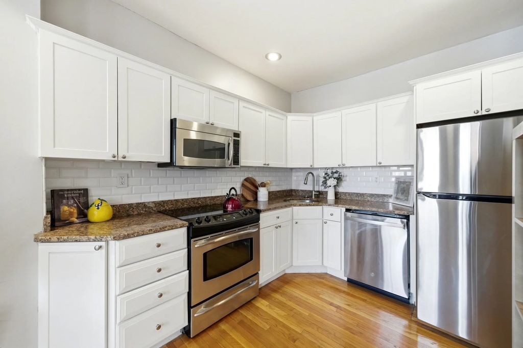 469 Shawmut Ave #1, Boston