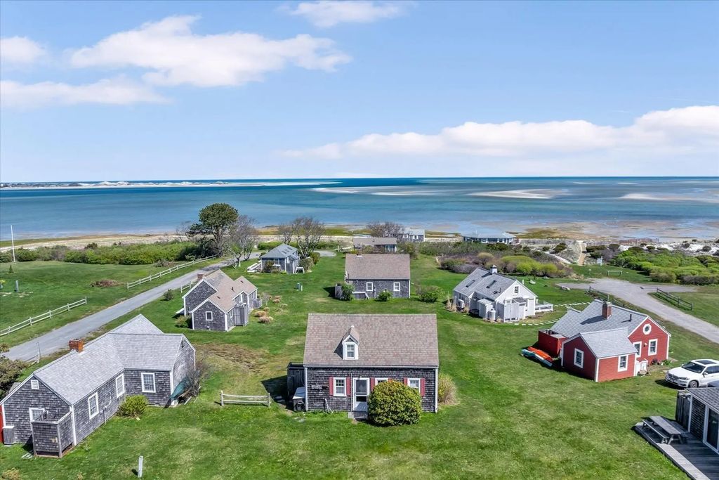 12 Vanduzer Rd #8, Barnstable