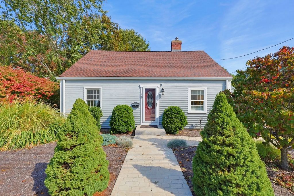 28 Ellis Ave, Norwood