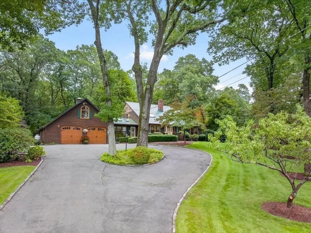 201 Cushman Rd., North Attleboro