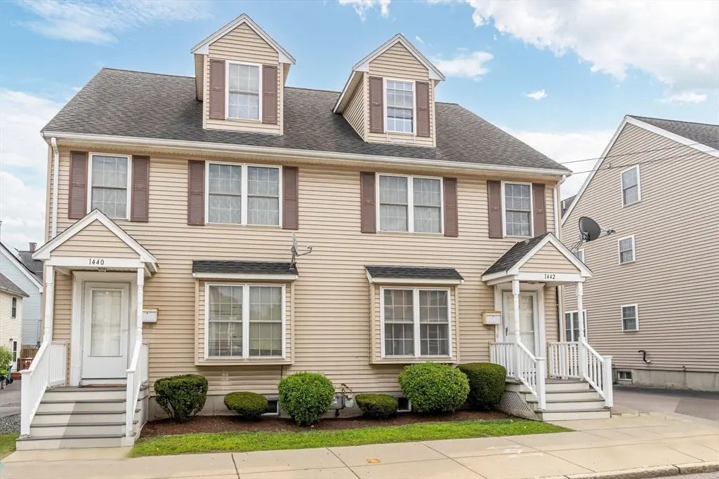 1442 Hyde Park Avenue #1442, Boston