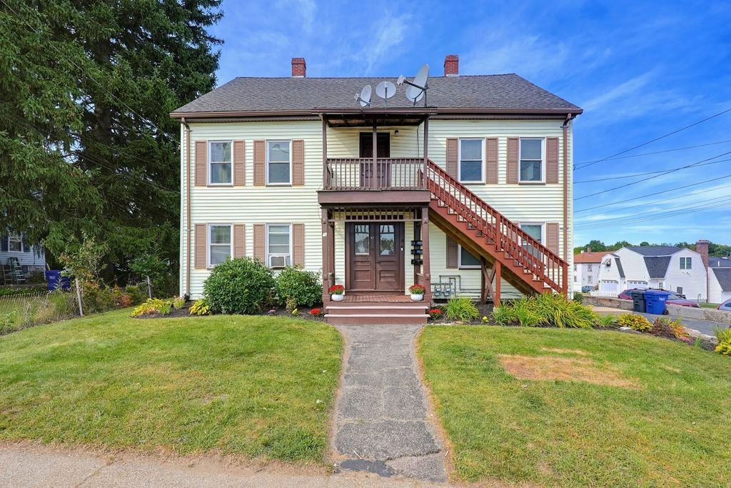 87 West St, Milford