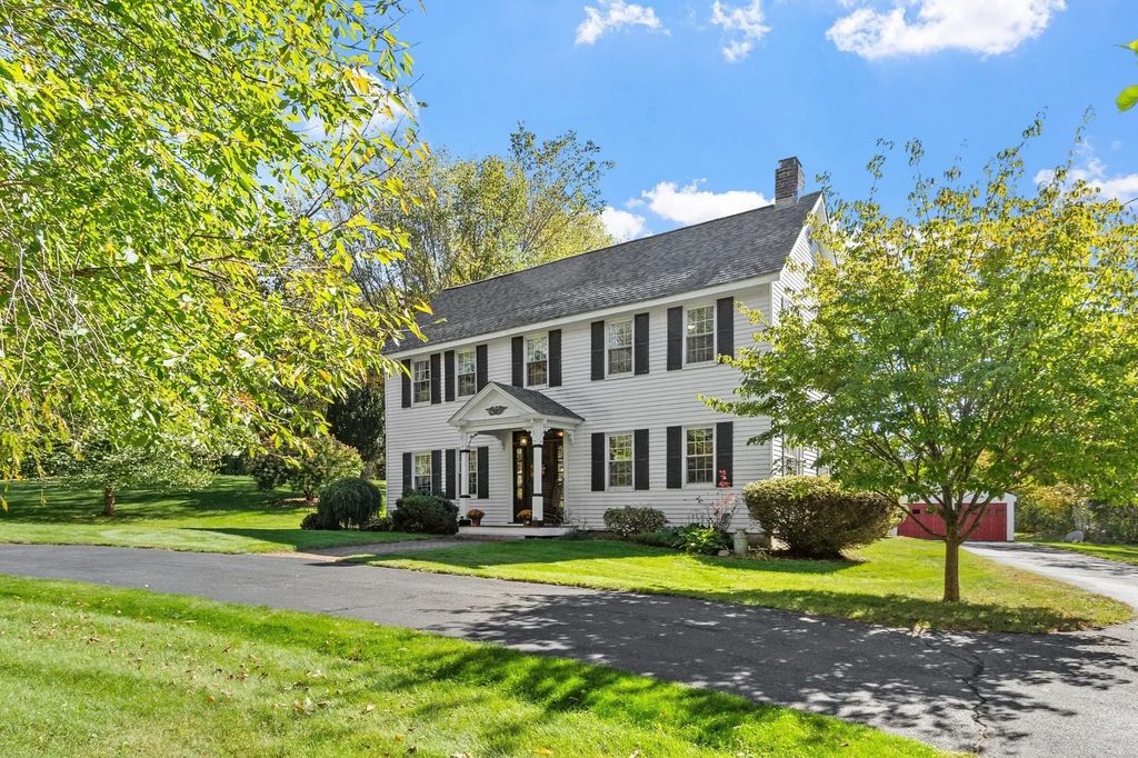 643 Harvard Rd, Lancaster