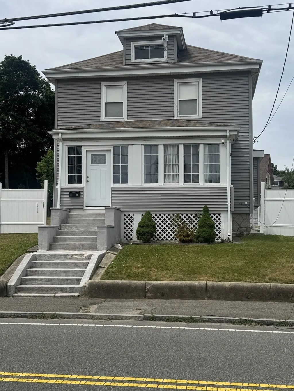 103 Manomet St, Brockton