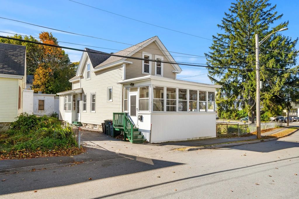 8 Morton St, North Andover