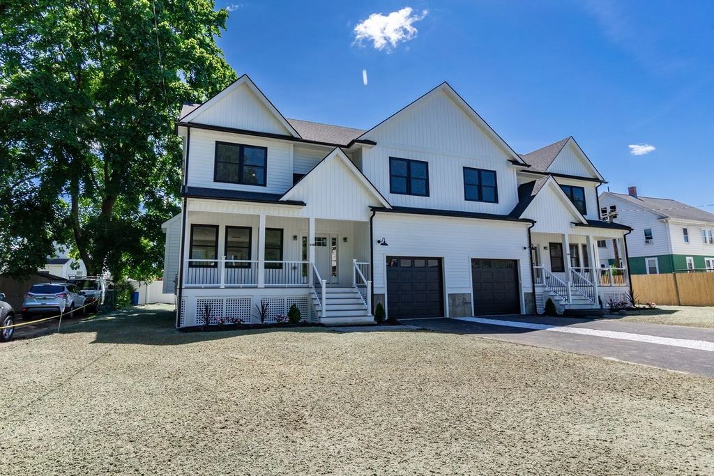 15 Foss #a, Framingham