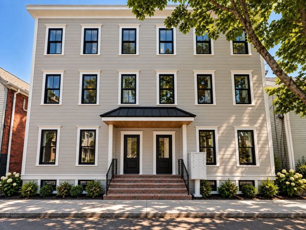 15 Hunting Street #4, Cambridge
