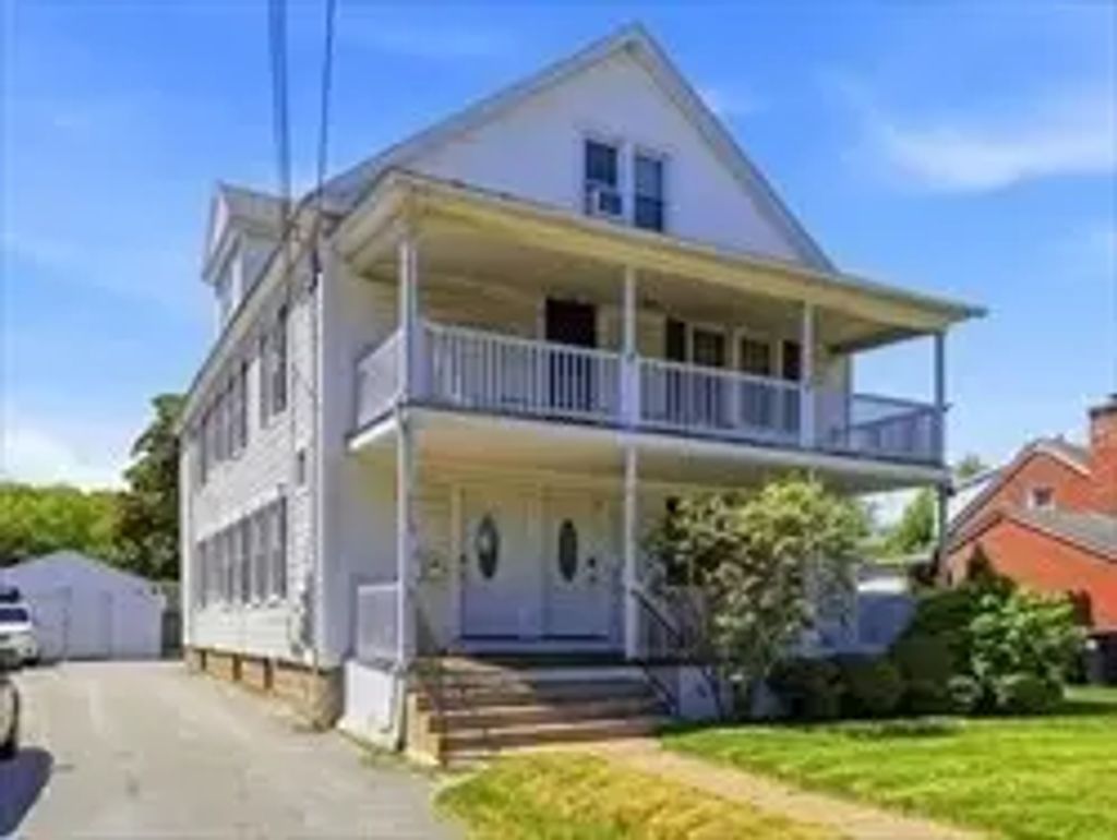 2143-2145 Northampton Street, Holyoke