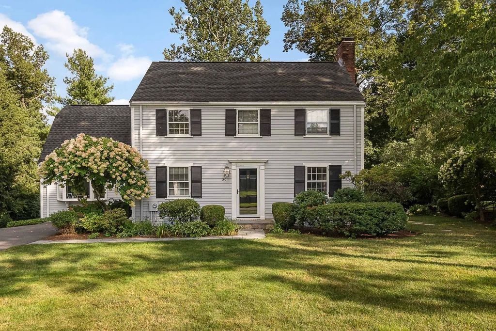 39 River Glen Rd, Wellesley