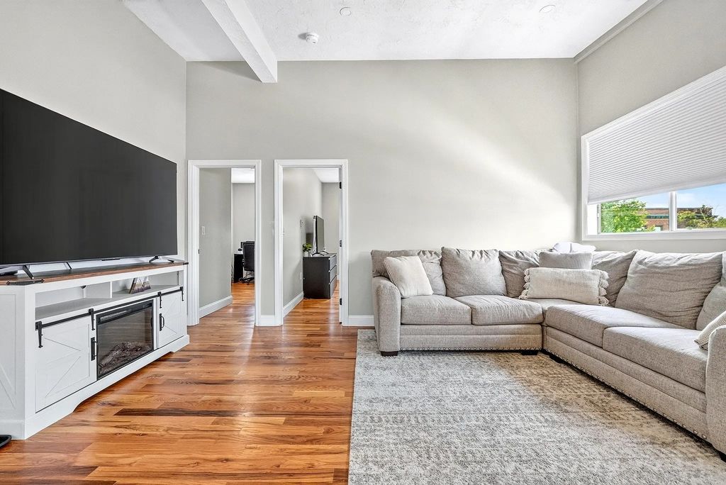 217 Highland Ave #5, Malden