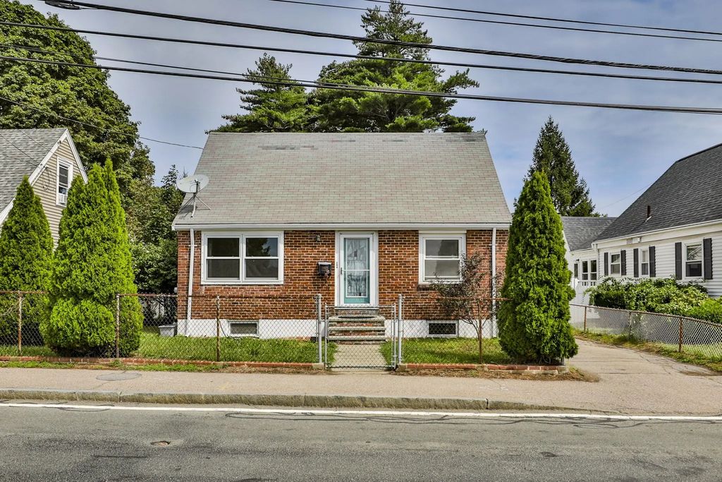244 Palmer St, Quincy