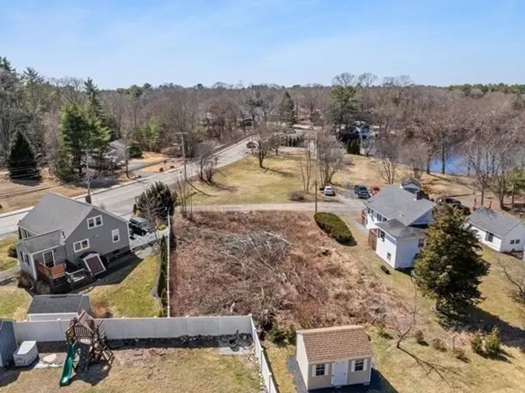68 Sabbatia Ln, Taunton