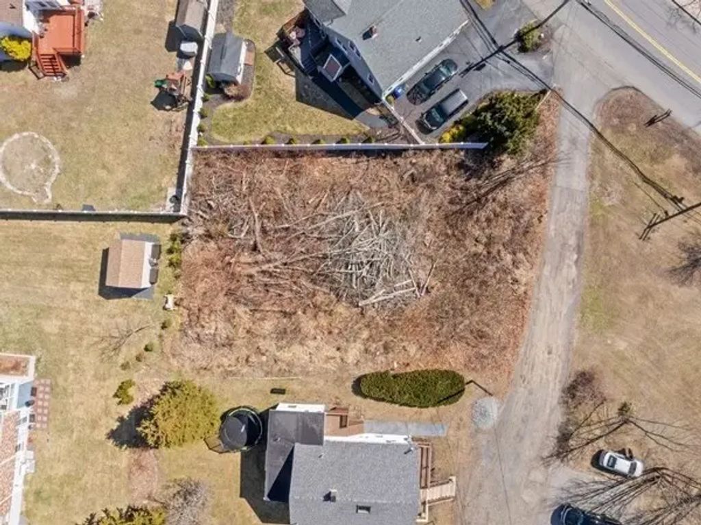68 Sabbatia Ln, Taunton