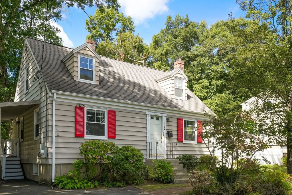 112 Myrtle Street, Ashland