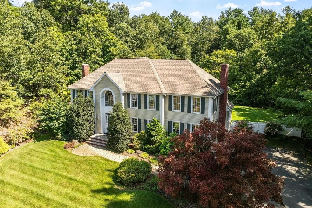 282 Blue Ridge Rd, North Andover