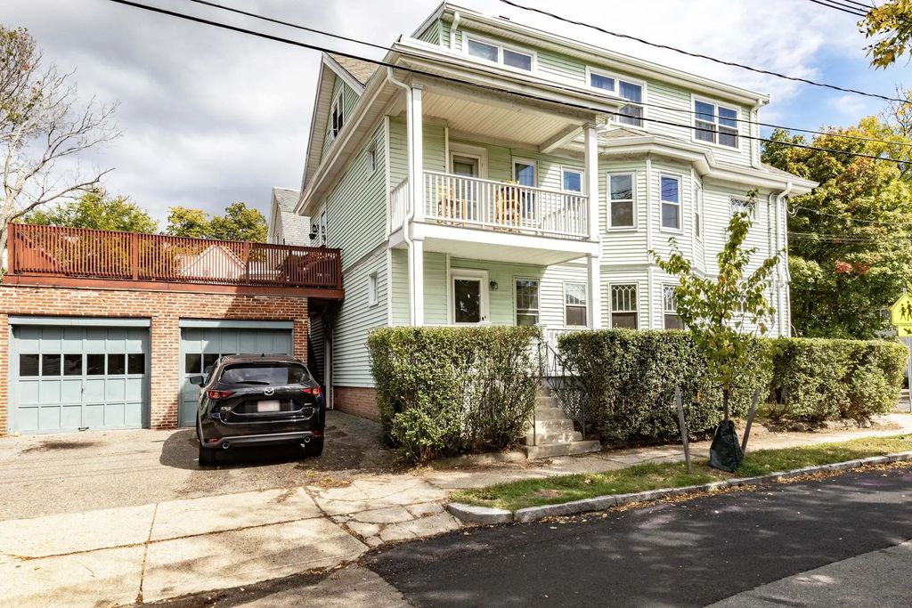 27-29 Lake Street #1, Arlington