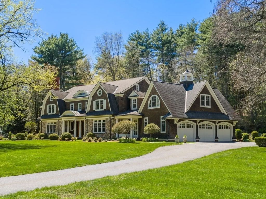 448 Concord Road, Weston