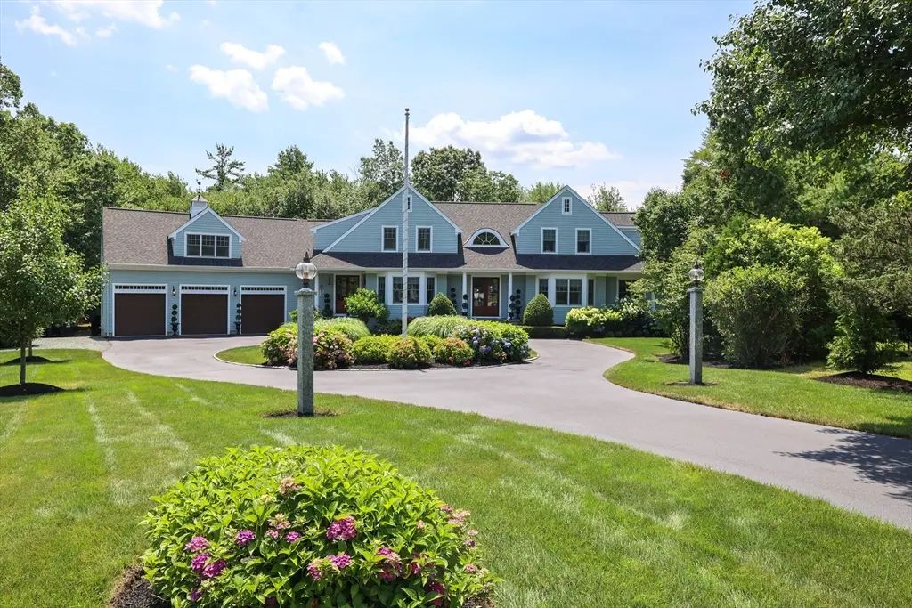 67 Ox Pasture Ln, Cohasset