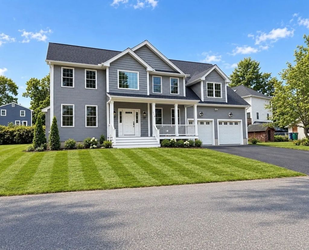 110 Friendship St, Billerica