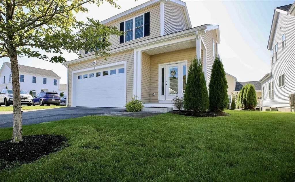 27 Tea Party Circle #27, Holden