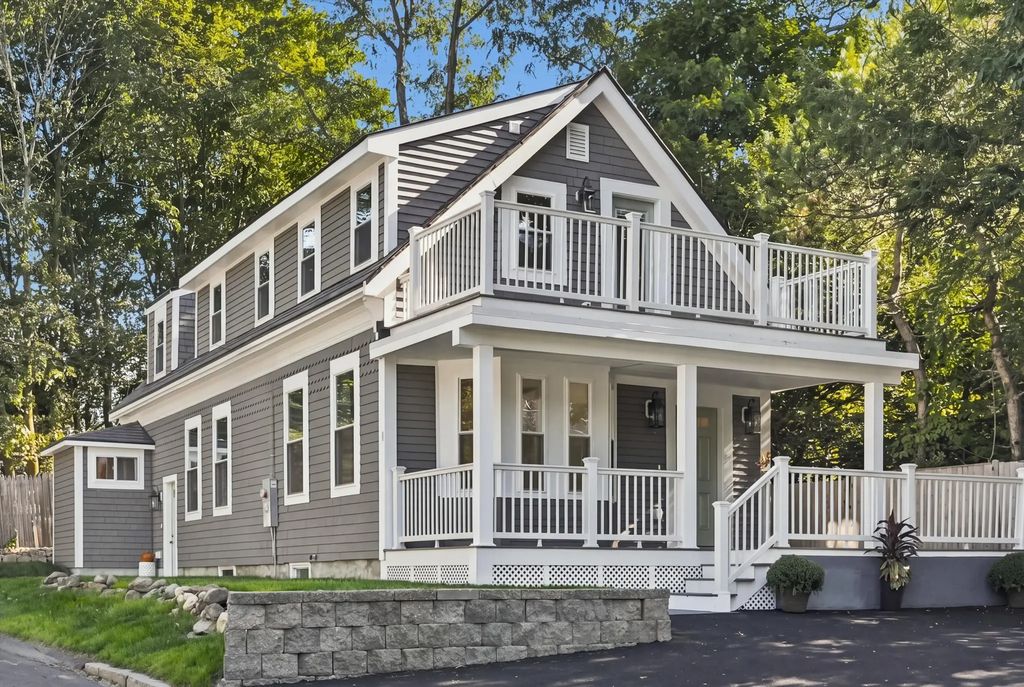 8 Wilmington Road, Burlington
