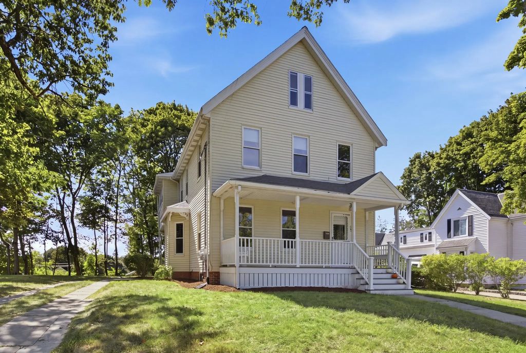38 Highland St, Reading