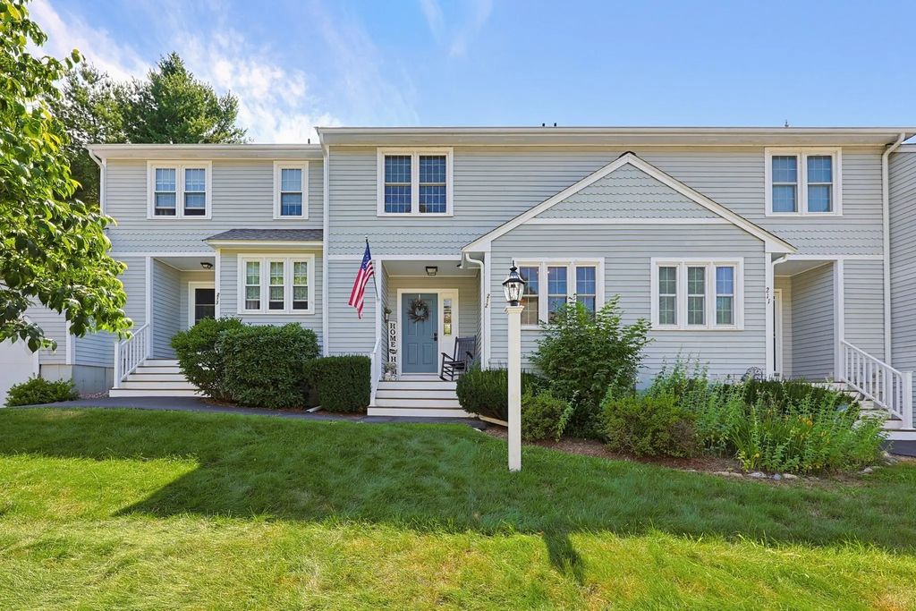 212 Laurelwood Dr #212, Hopedale