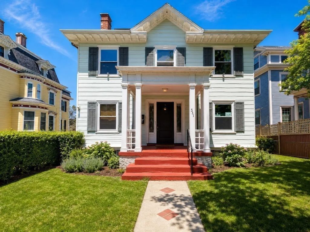 337 Union St, New Bedford