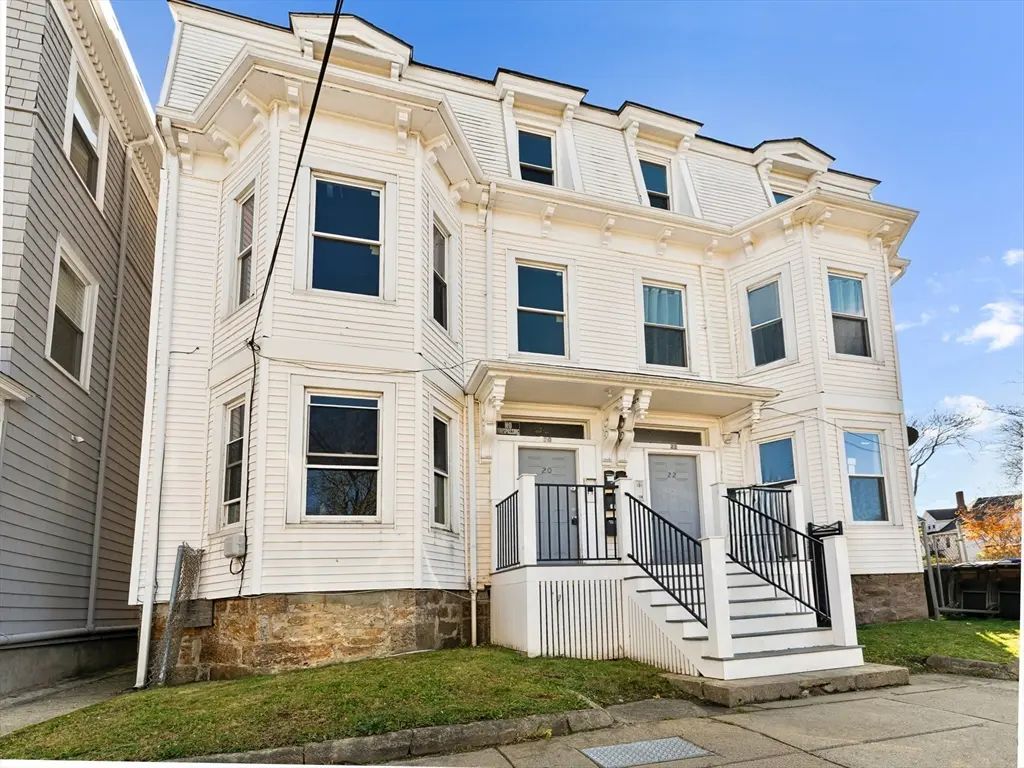 20-22 Rockville Park, Boston