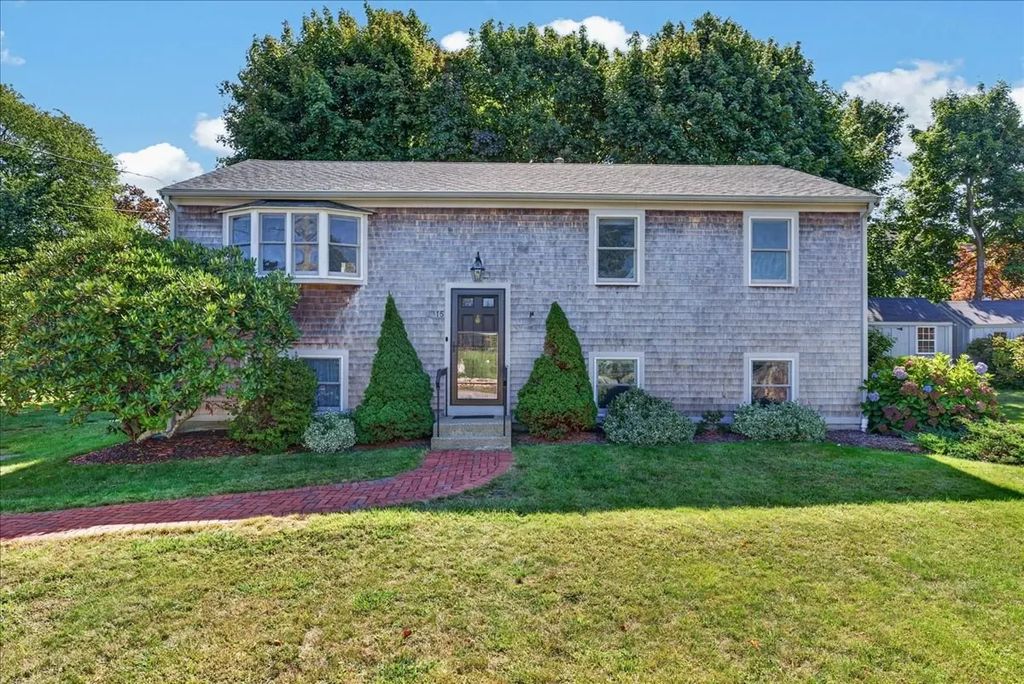15 Hawley Rd, Scituate