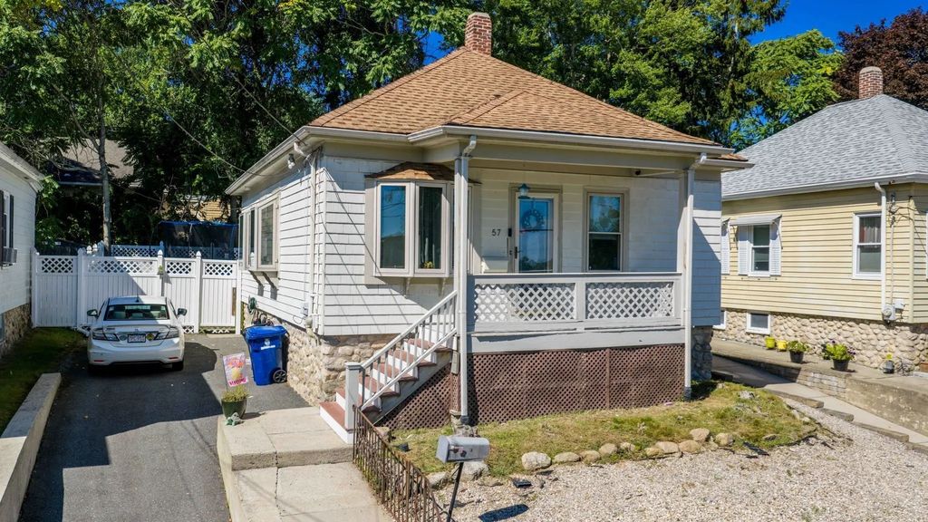 57 Mary St, New Bedford