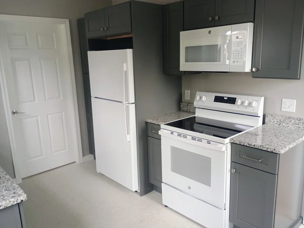 10 Hodges Ave #2, Taunton