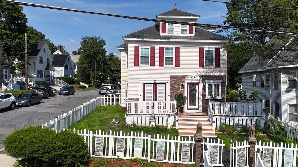 91 South St, Fitchburg