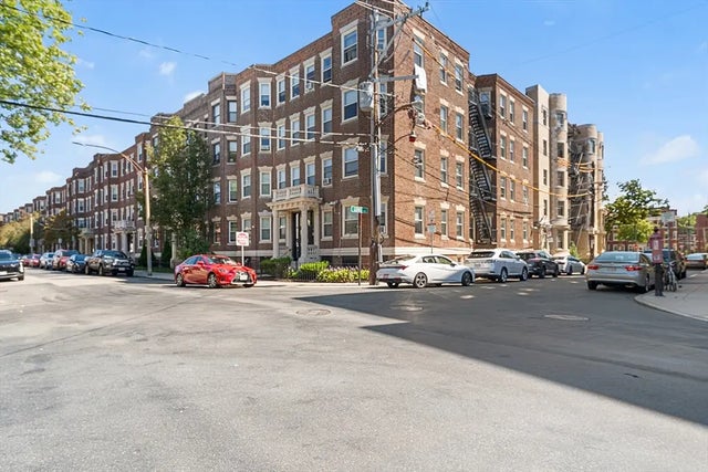 86 Glenville Ave #2, Boston