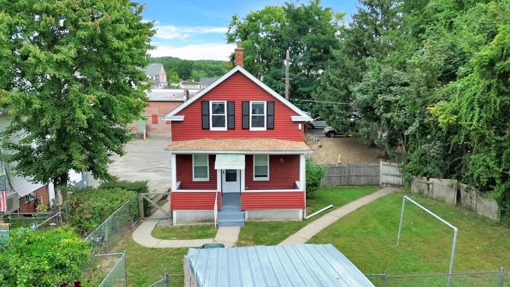100 Caton Lane, Springfield