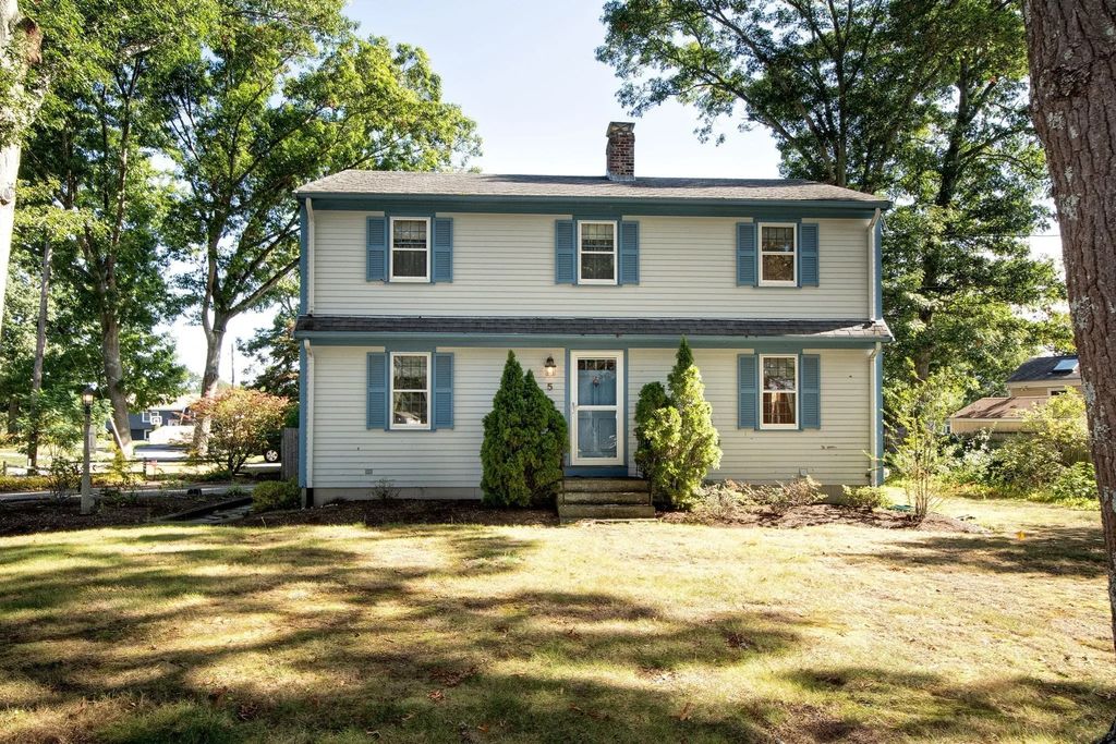 5 Bay Point Path, Marshfield