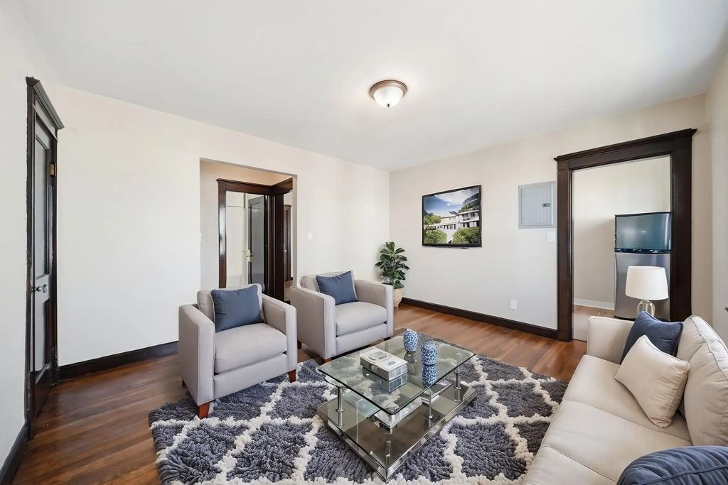39 Richardson Ave #18, Wakefield