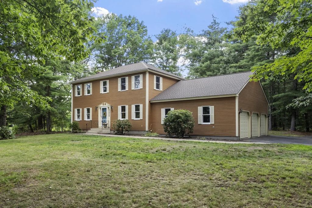 22 Woodland Drive, Westminster