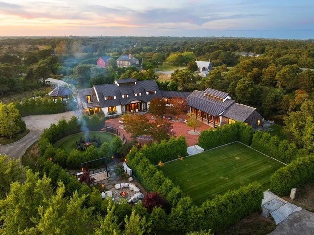 59 S Shore Rd & 14 Tripp Dr, Nantucket