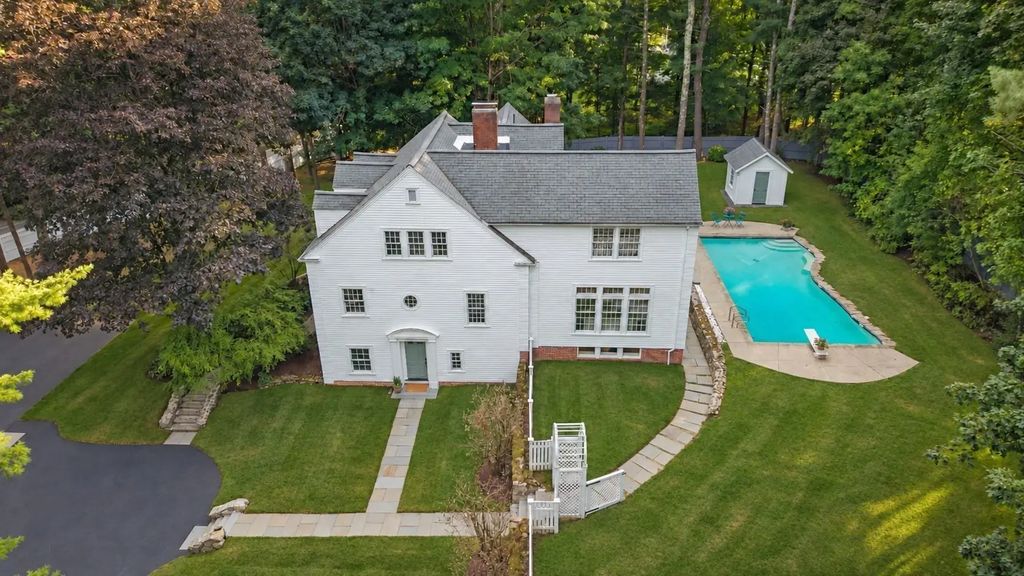 4 Cedar Road, Lincoln