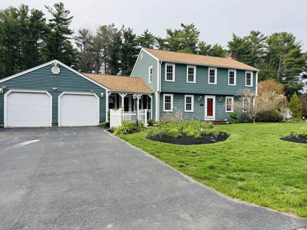 10 Parker Dr, Freetown
