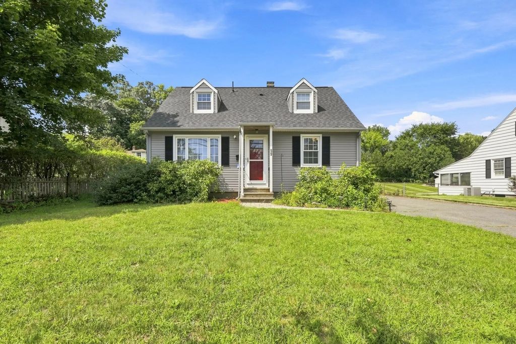 59 Piper Rd, West Springfield