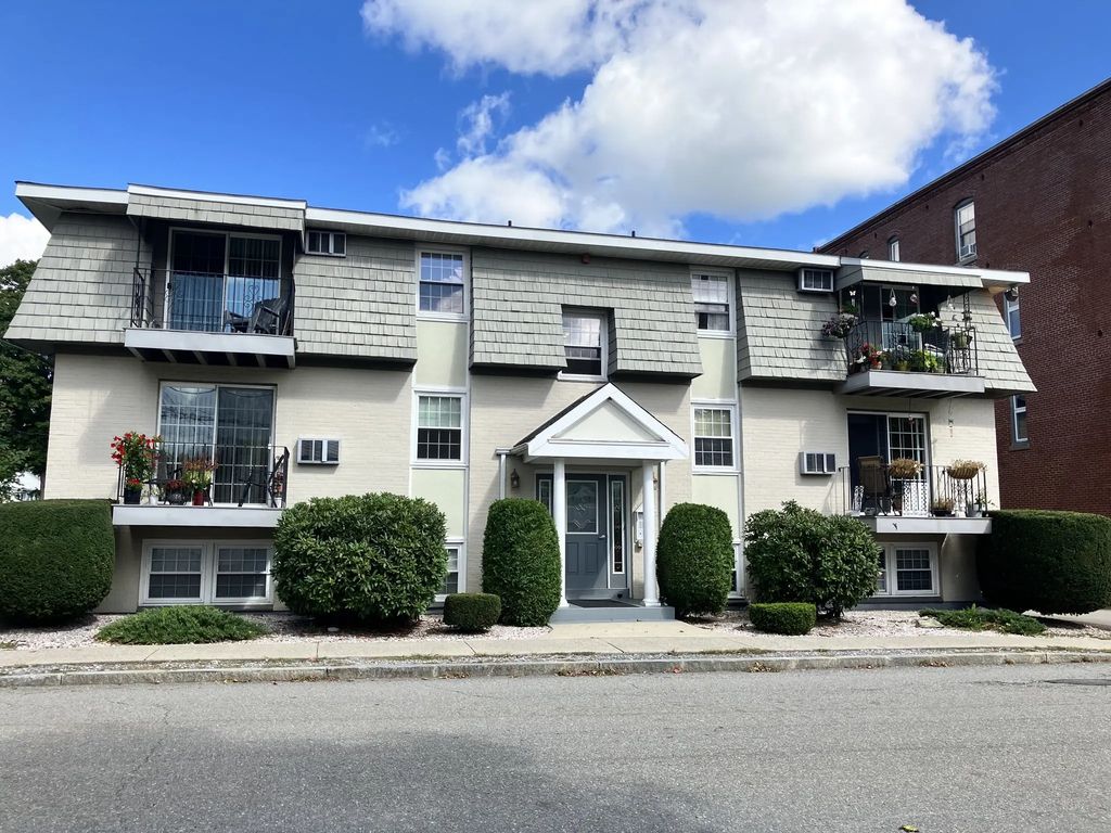 13 Summer Street #10, Westborough