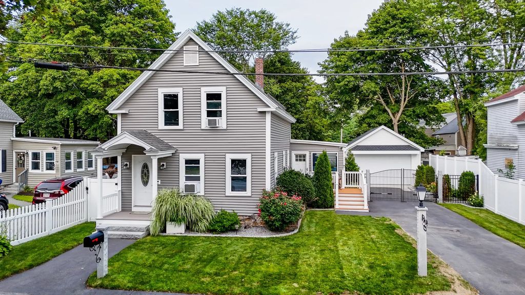 9 Cottage Street, Dracut