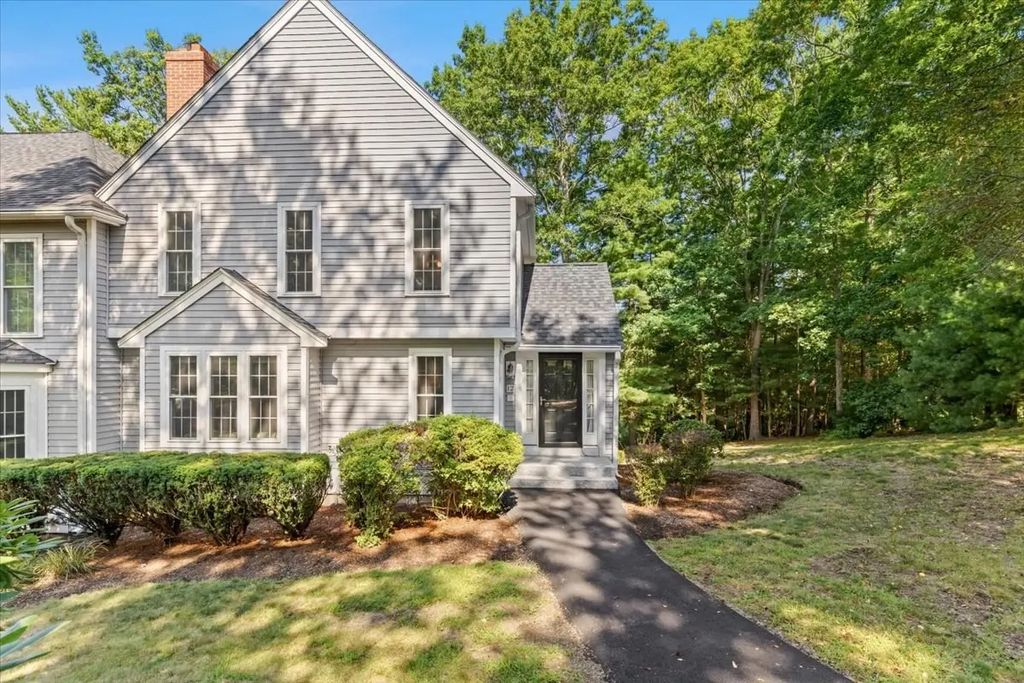 521 West Street #12, Duxbury