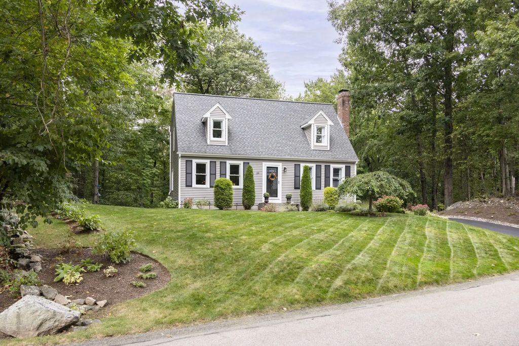 34 Serengeti Dr, North Attleboro